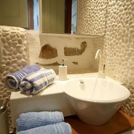 Apartment Votsalo Grikos Bay (Patmos)